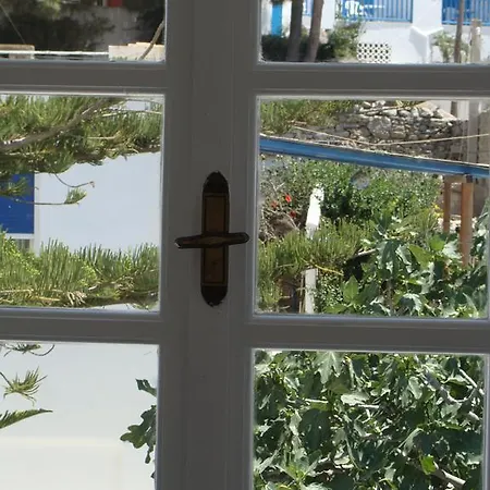 Apartment Marina Tourlos