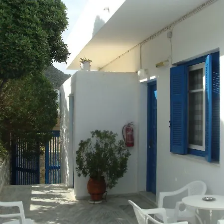 Marina Apartment Tourlos